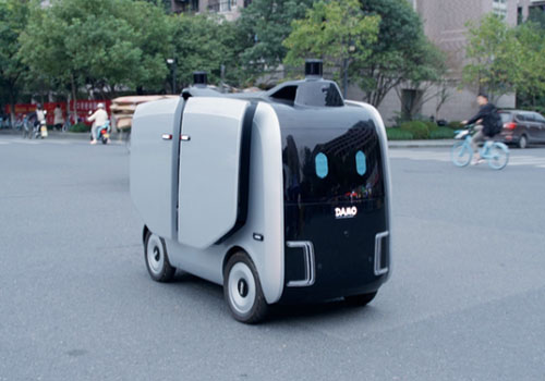 Truyền thông Anh: Trung Quốc sẽ có nhiều robot giao hàng hơn trên đường