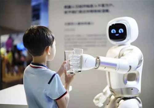 Hội nghị trí tuệ nhân tạo thế giới mở cửa tại Thượng Hải: Tôi đã được xoa bóp bởi một robot
